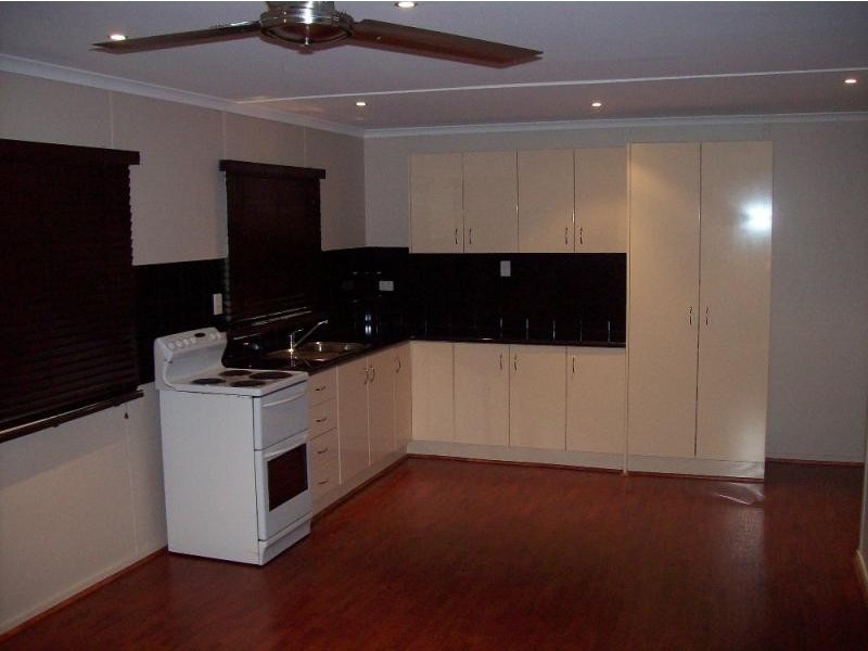 14 Ruge Street, Proserpine QLD 4800