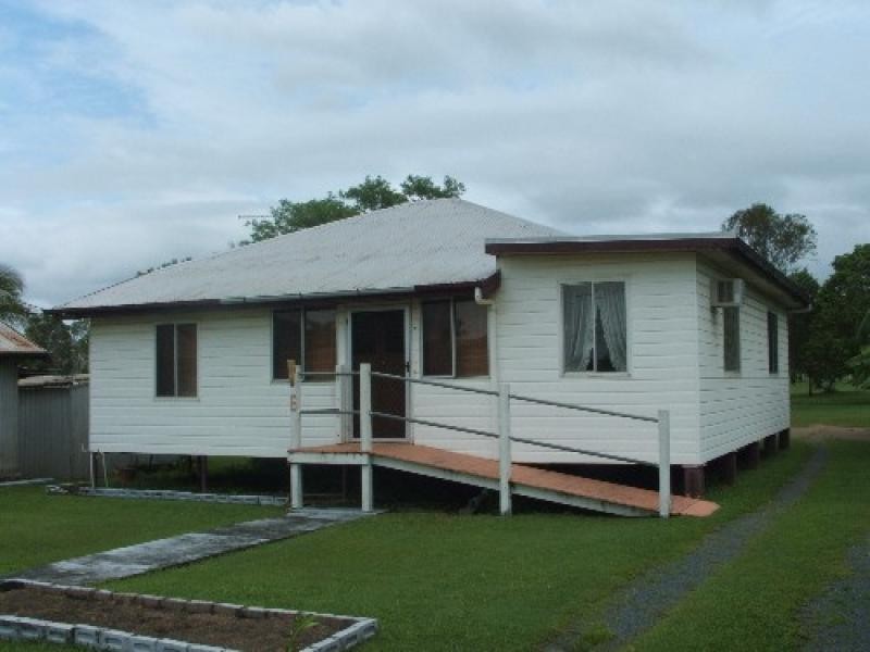 6 Joan Street, Proserpine QLD 4800