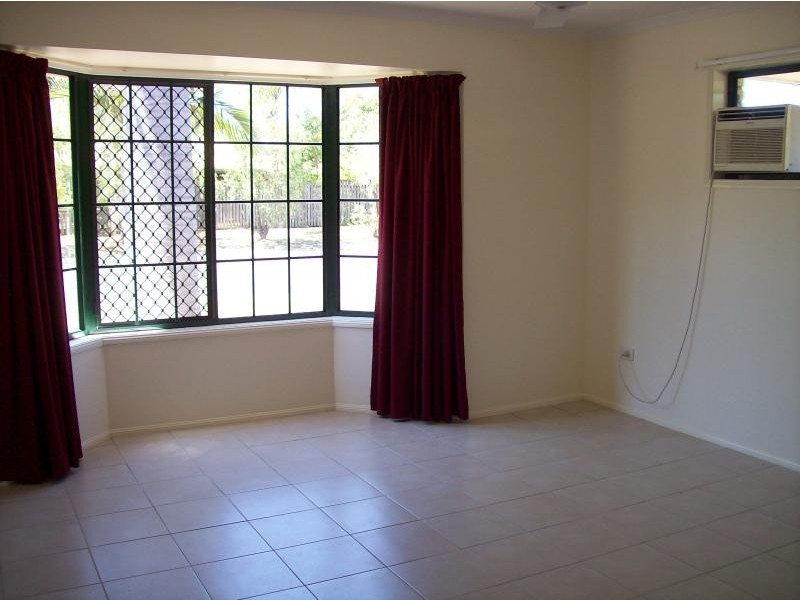 13 Hansen Drive, Proserpine QLD 4800
