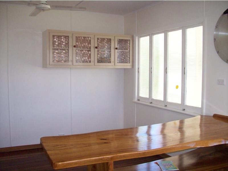 6 Elizabeth Street, Proserpine QLD 4800