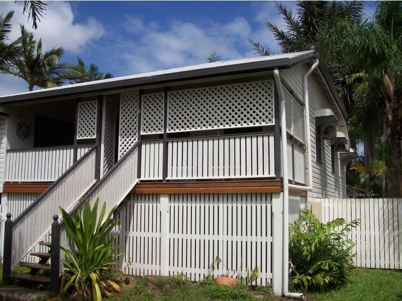 150 Main Street, Proserpine QLD 4800