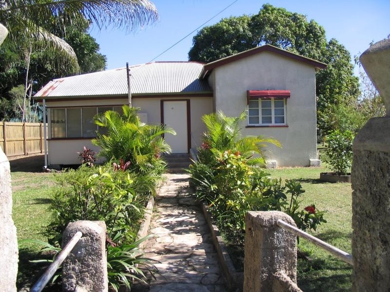 18 Blair Street, Proserpine QLD 4800