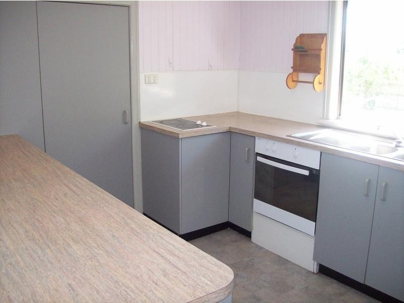 48 Chapman Street, Proserpine QLD 4800