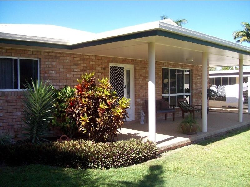 24 Peters Avenue, Midge Point QLD 4799