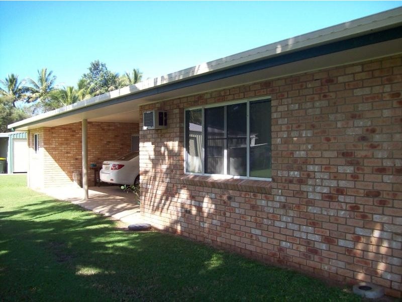 24 Peters Avenue, Midge Point QLD 4799