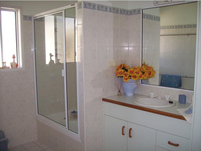 24 Peters Avenue, Midge Point QLD 4799