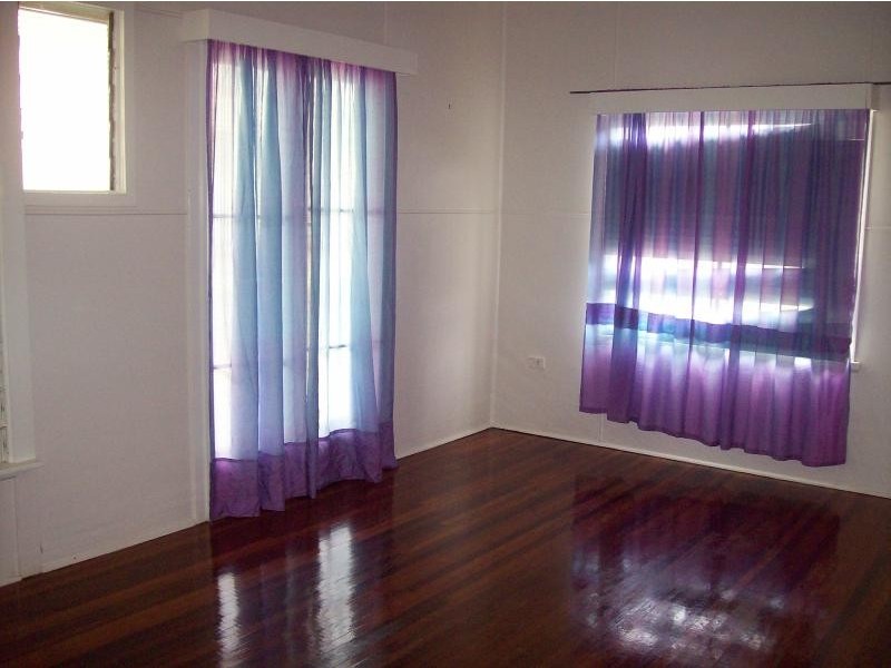 17 Davy Avenue, Proserpine QLD 4800