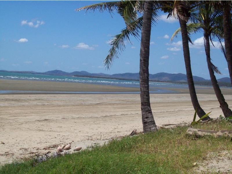 7 Nielsen Parade, Midge Point QLD 4799