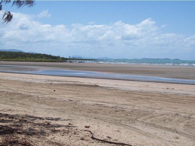 7 Nielsen Parade, Midge Point QLD 4799