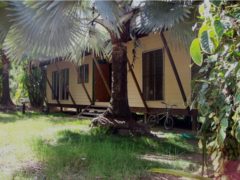 15 Allan Road, Conway QLD 4800