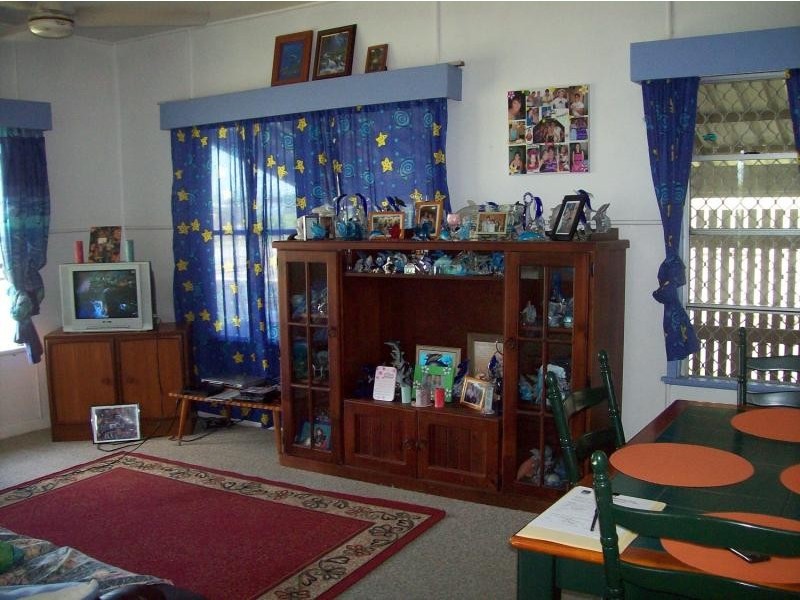 4 Blair Street, Proserpine QLD 4800