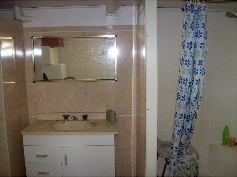 27 Peters Avenue, Midge Point QLD 4799