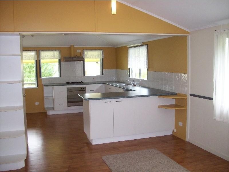 5 Mill Street, Proserpine QLD 4800