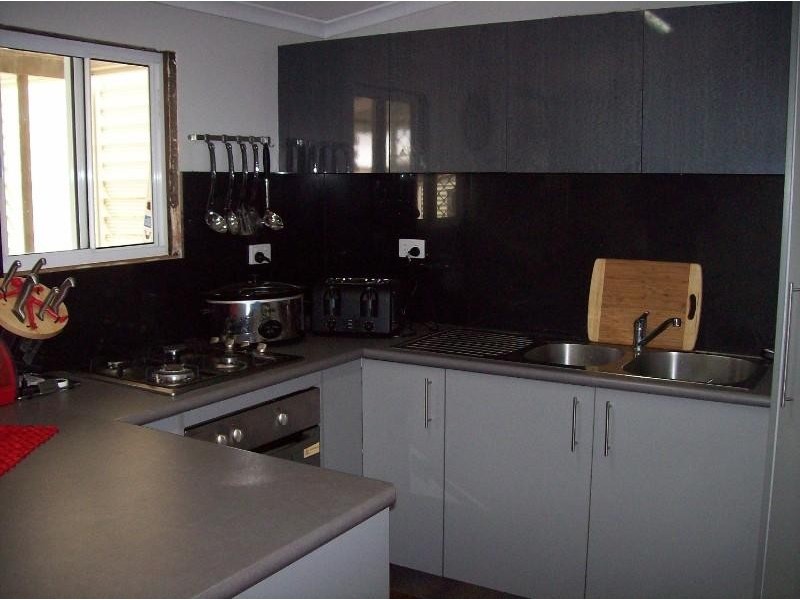 15 Marathon Street, Proserpine QLD 4800