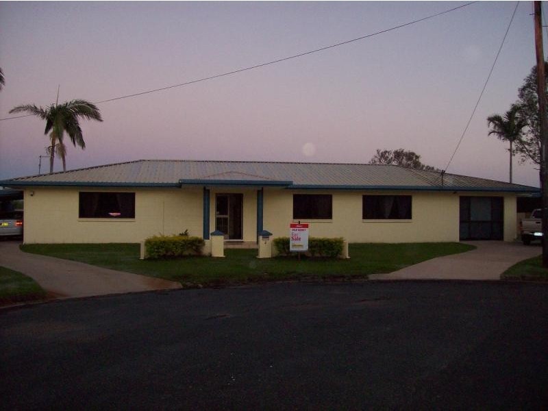 2 Foxlee Street, Proserpine QLD 4800