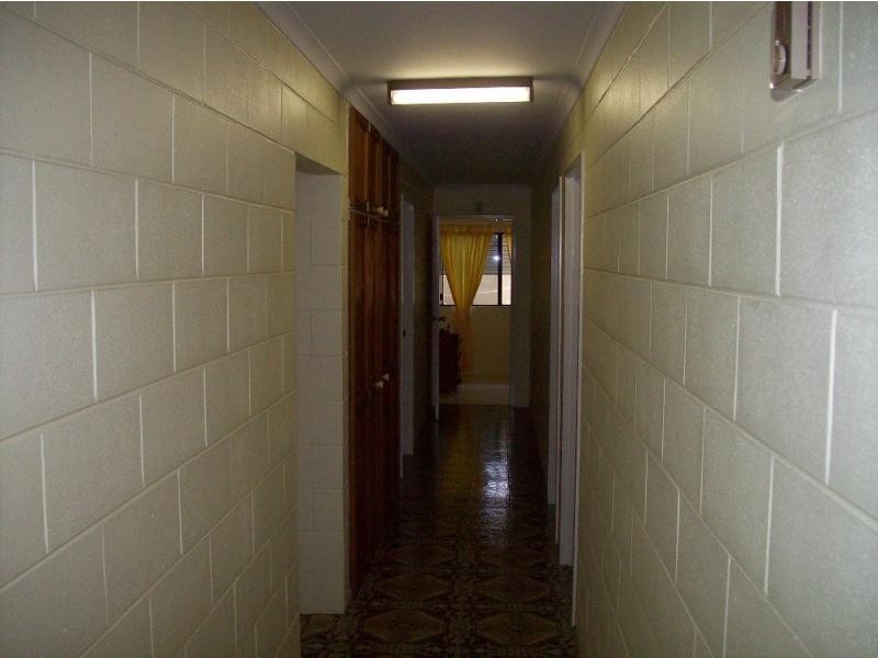 2 Foxlee Street, Proserpine QLD 4800