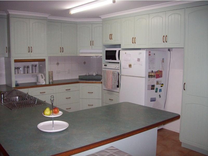 19 Trojan Court, Proserpine QLD 4800