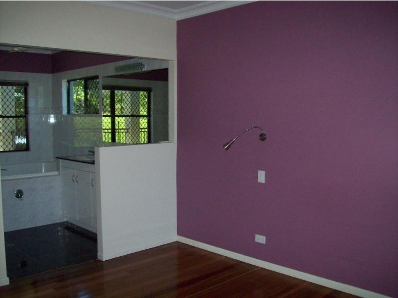 35 Riverview Drive, Mount Julian QLD 4800