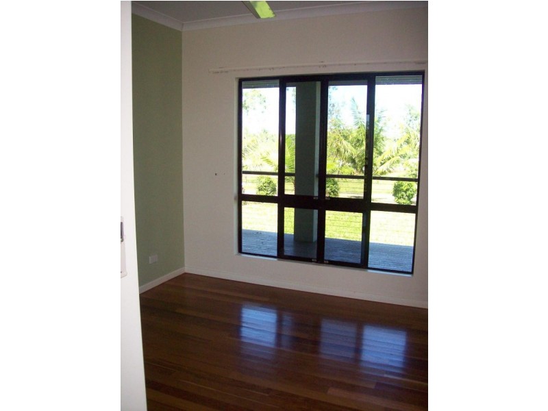 35 Riverview Drive, Mount Julian QLD 4800