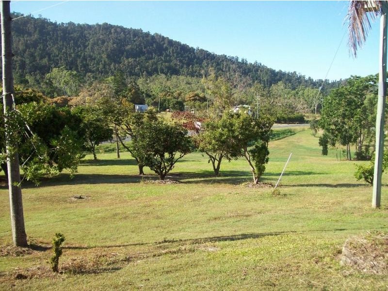 13421 Bruce Highway, Proserpine QLD 4800