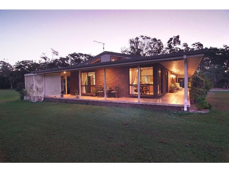 44 Bundesen Avenue, Midge Point QLD 4799