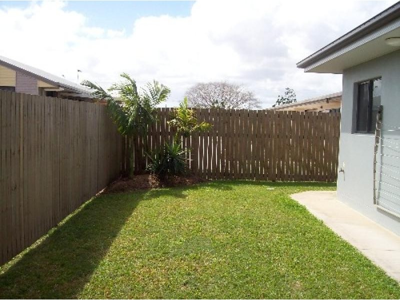 1/4 Honey Myrtle Street, Proserpine QLD 4800