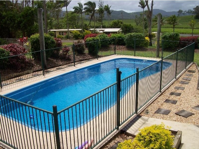 15 Usher Road, Mount Julian QLD 4800