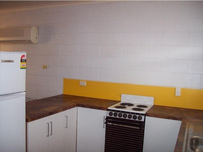 Unit 1/5 Marathon Street, Proserpine QLD 4800