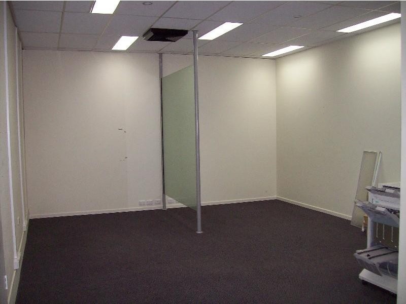 52 Main Street, Proserpine QLD 4800