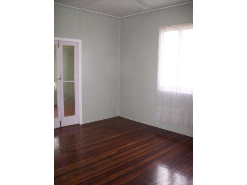 10 Holmes Street, Proserpine QLD 4800