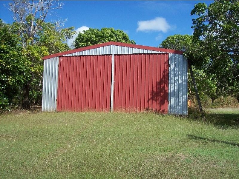401 Midge Point Road, Bloomsbury QLD 4799