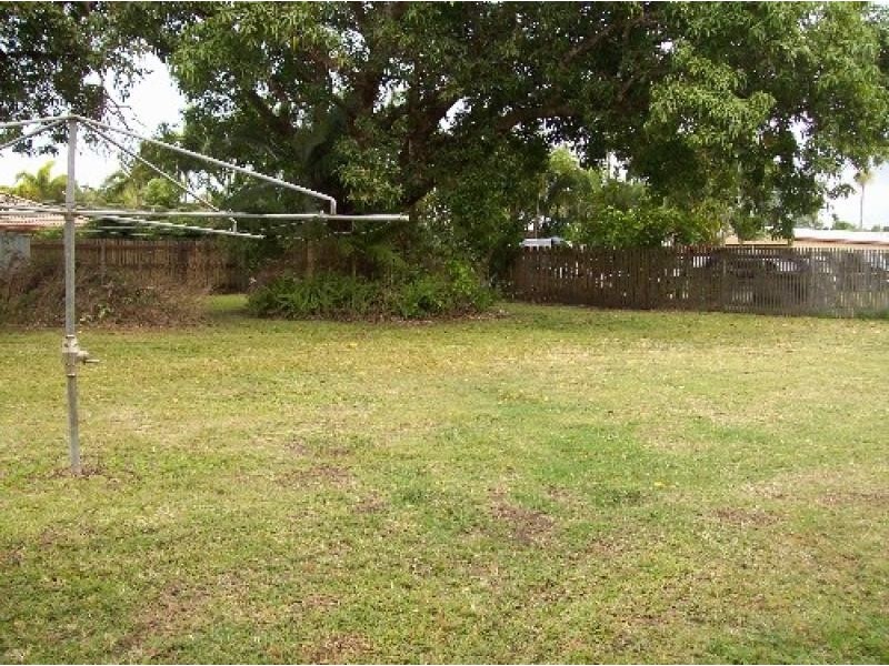 184 Main Street, Proserpine QLD 4800