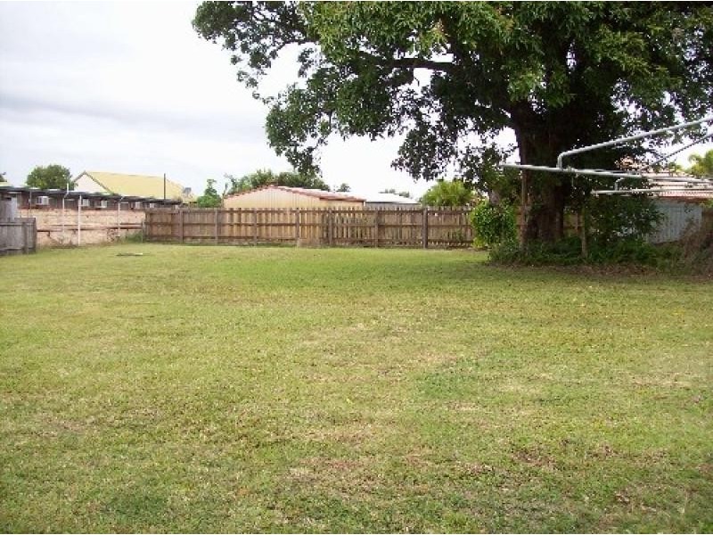 184 Main Street, Proserpine QLD 4800