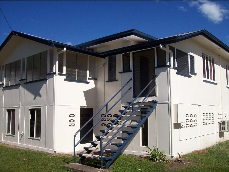 6 Elizabeth Street, Proserpine QLD 4800