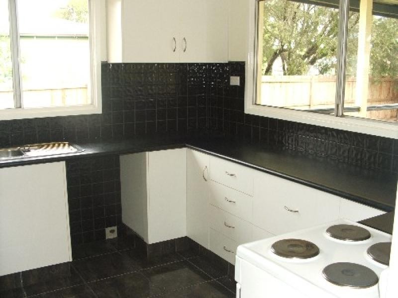 4 Phaff Street, Proserpine QLD 4800