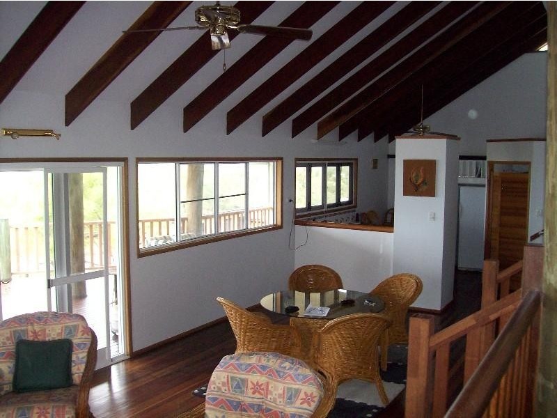 17 Roseric Crescent, Hideaway Bay QLD 4800