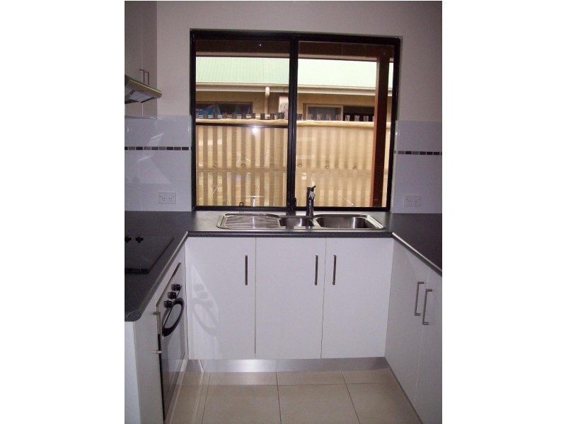 2/14 Gardenia Street, Proserpine QLD 4800