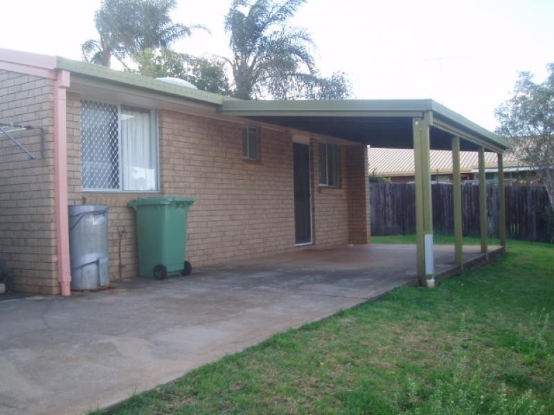 Unit 2/9 Marwedel Street, Toowoomba QLD 4350