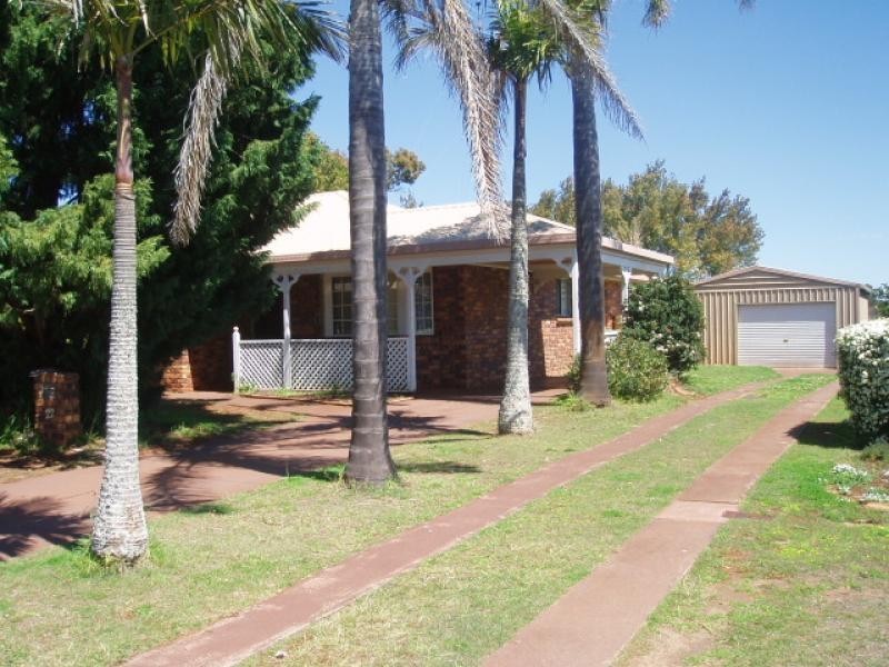 22 BAMBOO COURT, Darling Heights QLD 4350