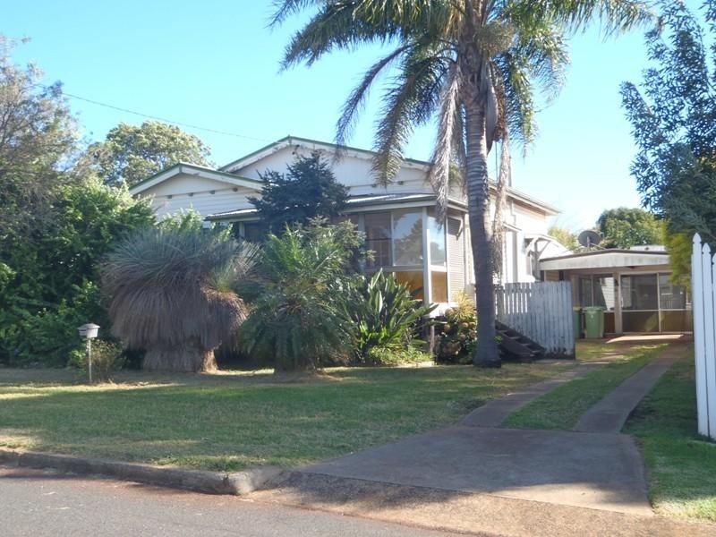 17 Hamwood Street, Toowoomba QLD 4350