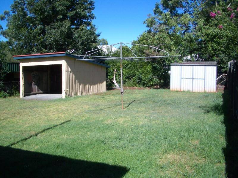 2 PEARDON STREET, Toowoomba QLD 4350