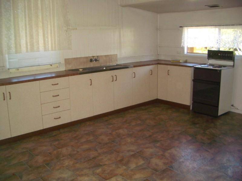 2 PEARDON STREET, Toowoomba QLD 4350