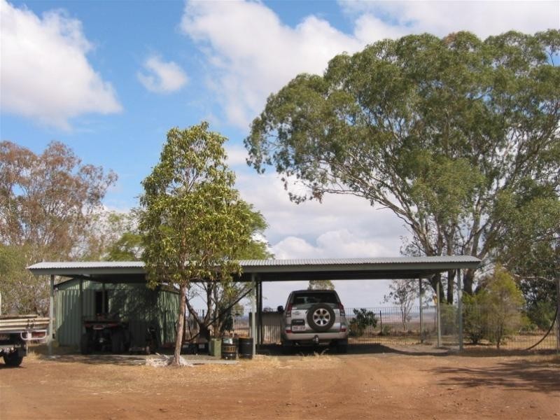 Felton QLD 4358