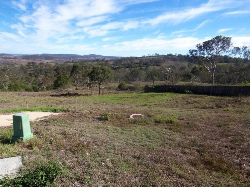 5, 7 McShane Drive, Mount Kynoch QLD 4350