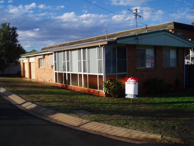 2 PARK LANE, Toowoomba City QLD 4350