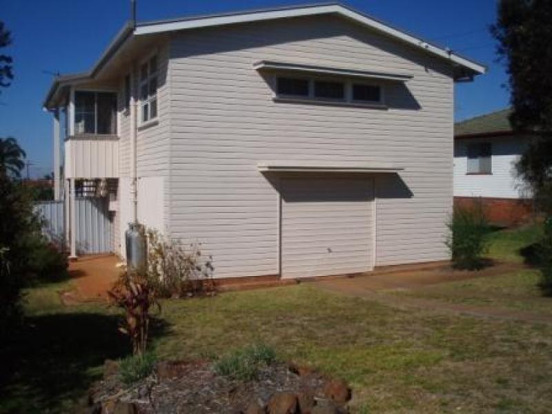4 Corser Street, Toowoomba QLD 4350