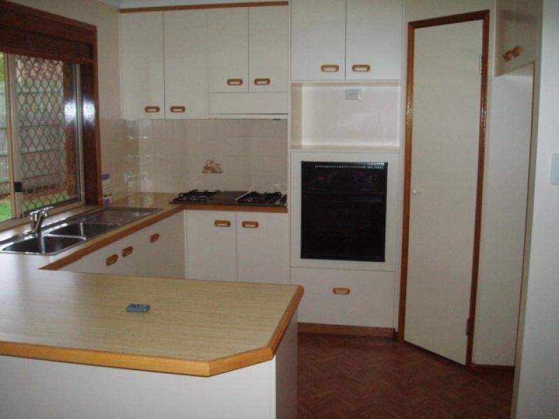 2 BROCK COURT, Darling Heights QLD 4350