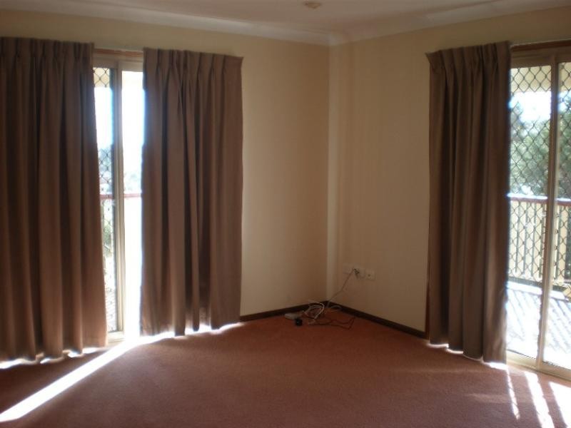 2 BROCK COURT, Darling Heights QLD 4350