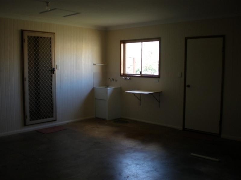 2 BROCK COURT, Darling Heights QLD 4350