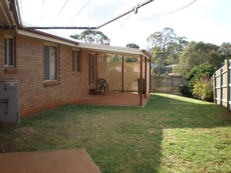 2 BROCK COURT, Darling Heights QLD 4350